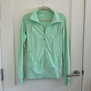 Lululemon running jacket